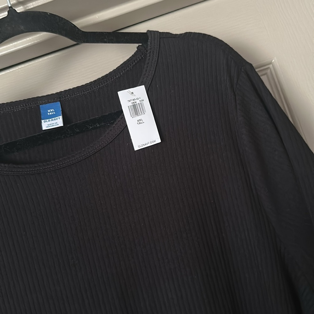 Old Navy | Ribbed Tee (Tall) - Picture 2 of 5